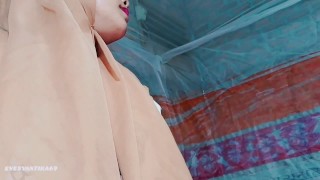 Vidéos indonésiennes de bokep. lécher le trou du cul d’une fille hijab et baiser sa chatte ~ Free_widow