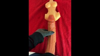 26-centymetrowy kutas nie pasował do twojej nowej seks lalki - Vertical Sex!