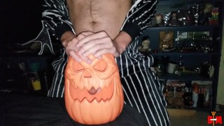 Porter un Jack onesie squelette, et baiser mon sextoy jack-o-lantern ! Joyeux Halloween 2024