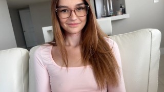 Enseigner le sexe à une demi-soeur de 18 ans ~ Della Cate ~ Ménage Fantasy ~ Scott Stark