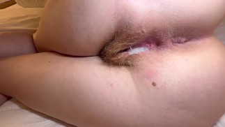 22 jaar oude roodharige schat wordt gecreampied