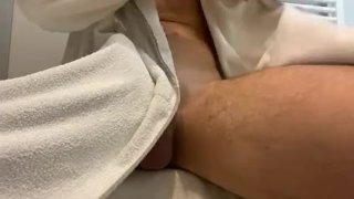 シャワー後のオナニー