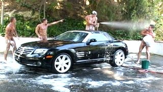 NAKED LAVAGE DE VOITURE au Spa Studs Resort