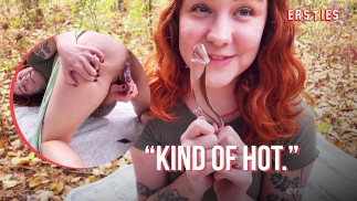 Ersties-Cuteアメリカの女の子Autumnは屋外でガラスディルドで遊ぶ