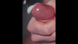 Cumshot by handjob in honey, sticky cumshot close up penis