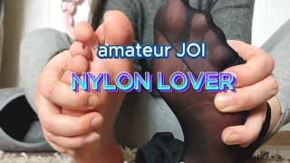 Pieds en nylon amateur JOI pieds sales en sueur