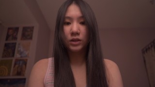 Cute asiatique ASMR - Romains 12-16 - Soeur en Christ