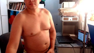 Chub show off his fat lusty body