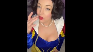 SNOW WHITE PARODY JERK OFF INSTRUCTION FOR ALL SEVEN DWARFS CFNM