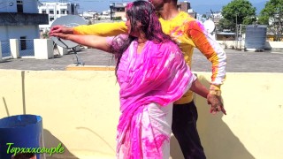 インドの祭り「ホーリー」で最高のファック。