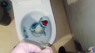 Mozazaur dinosaur pee