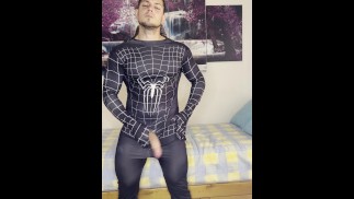 🥛SPIDERMAN MILK🥛Big Cumshot!!