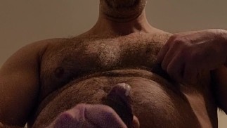 THICKザーメンを落とす毛むくじゃらの筋肉のクマのハメ撮り