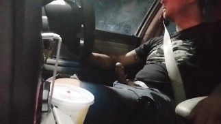 Conduire de Hollywood à Burbank avec ma bite à l’extérieur et à 20 mark je me fais prendre