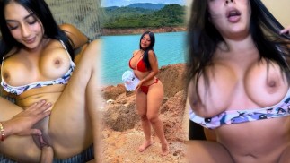 Pareja tiene sexo en la cabaña de vacaciones, ella tiene una cara muy dulce