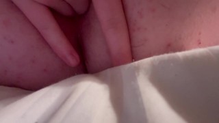 FTM vingert poesje