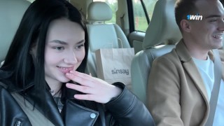Pensó que estaba recibiendo una mamada, pero ella se sentó en su cara // Poland Extreme Facesitting