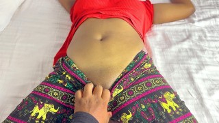 ජංගිය තියෙද්දි ගහන්න තමා ආස Stepsister wants her panty until i cum on her pussy